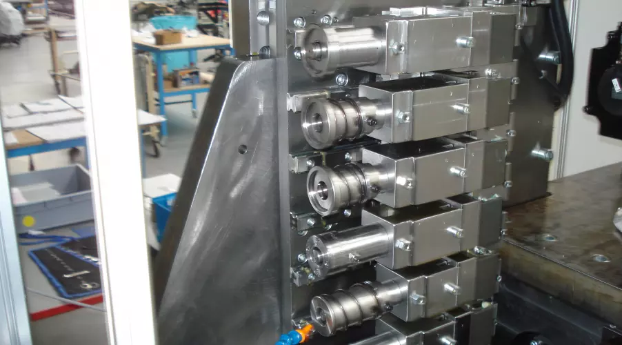 Tváření kovových trubek - poloautomatické řešení MSV Systems
